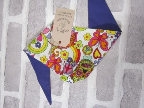 Handmade Posh Dog Bandanna - 084 - Size 2 - fits up to neck size 15