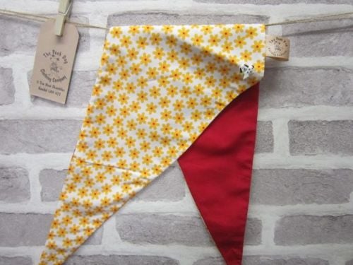 Handmade Posh Dog Bandanna - 213 - Size 3 - fits up to neck size 22