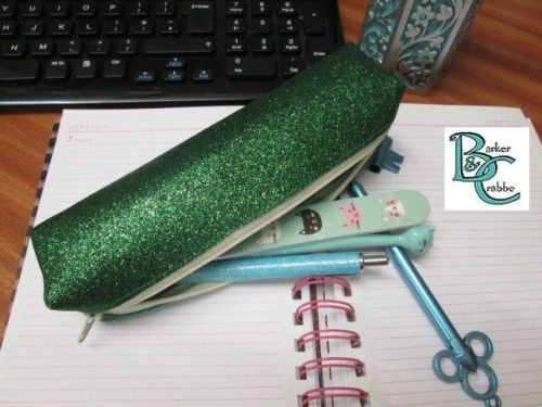 Long, slim, box shape pencil case - green
