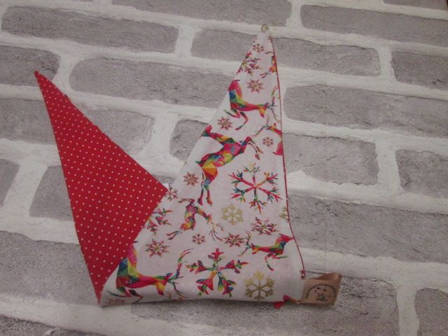 Handmade Posh Dog Bandanna 388 - size 2 - fit's a neck up to 15"