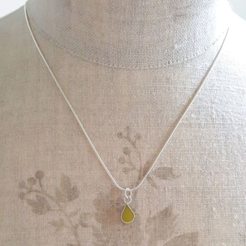 Colour Drop Pendant Necklace (Choice of colours)