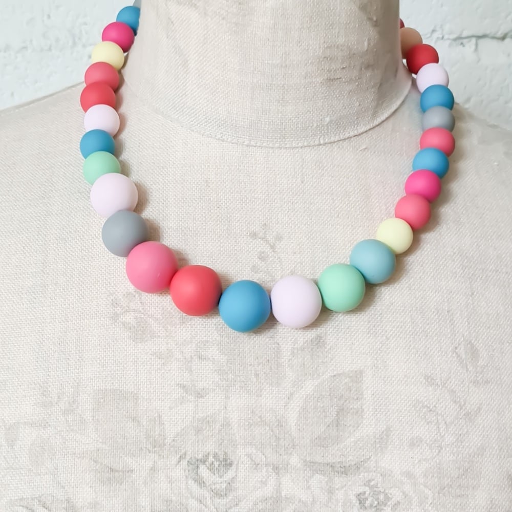 Graduated Bead Necklace in Multi Colour Pastels
