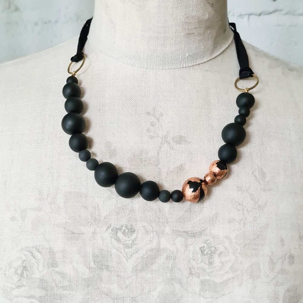 Random Bead Necklace with Ribbon Ties in Black and Copper