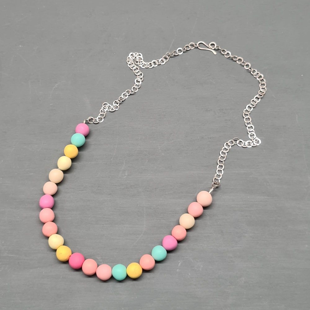 Korea Small Beaded Stacked Necklace Female Colorful Beads Irregular Pearl  Pendant Necklace For Women Girl Summer Party Jewelry