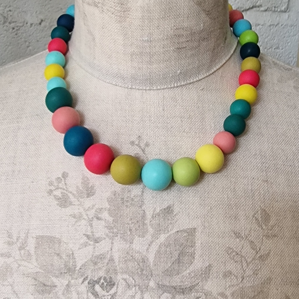 Graduated Bead Necklace in Bright Multi Colours