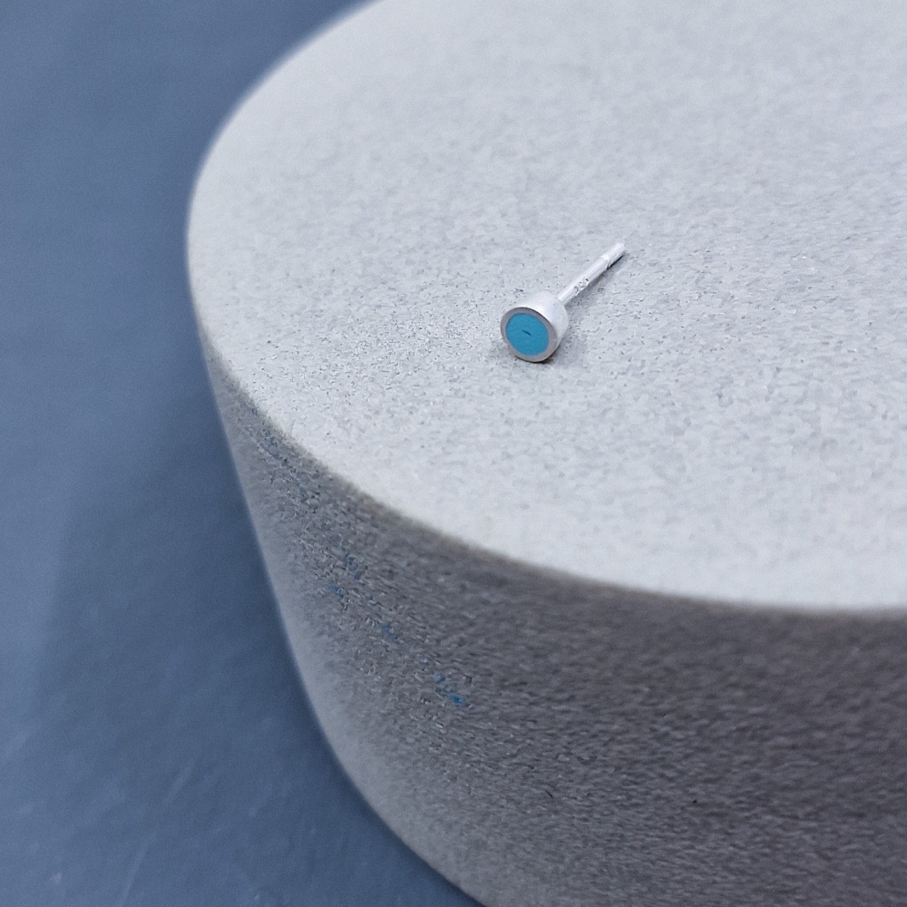 Colour Dot Stud - Solo Tiny Stud Turquoise