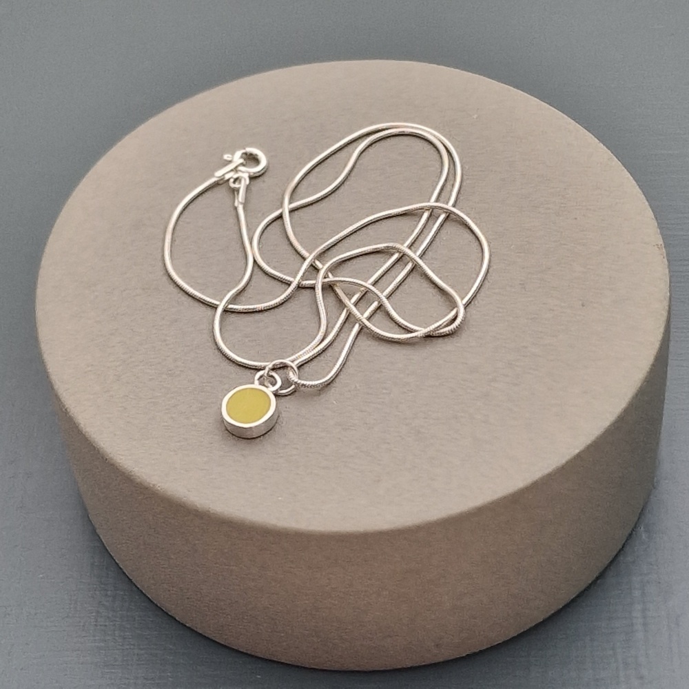 Colour Dot Circle Pendant - Yellow