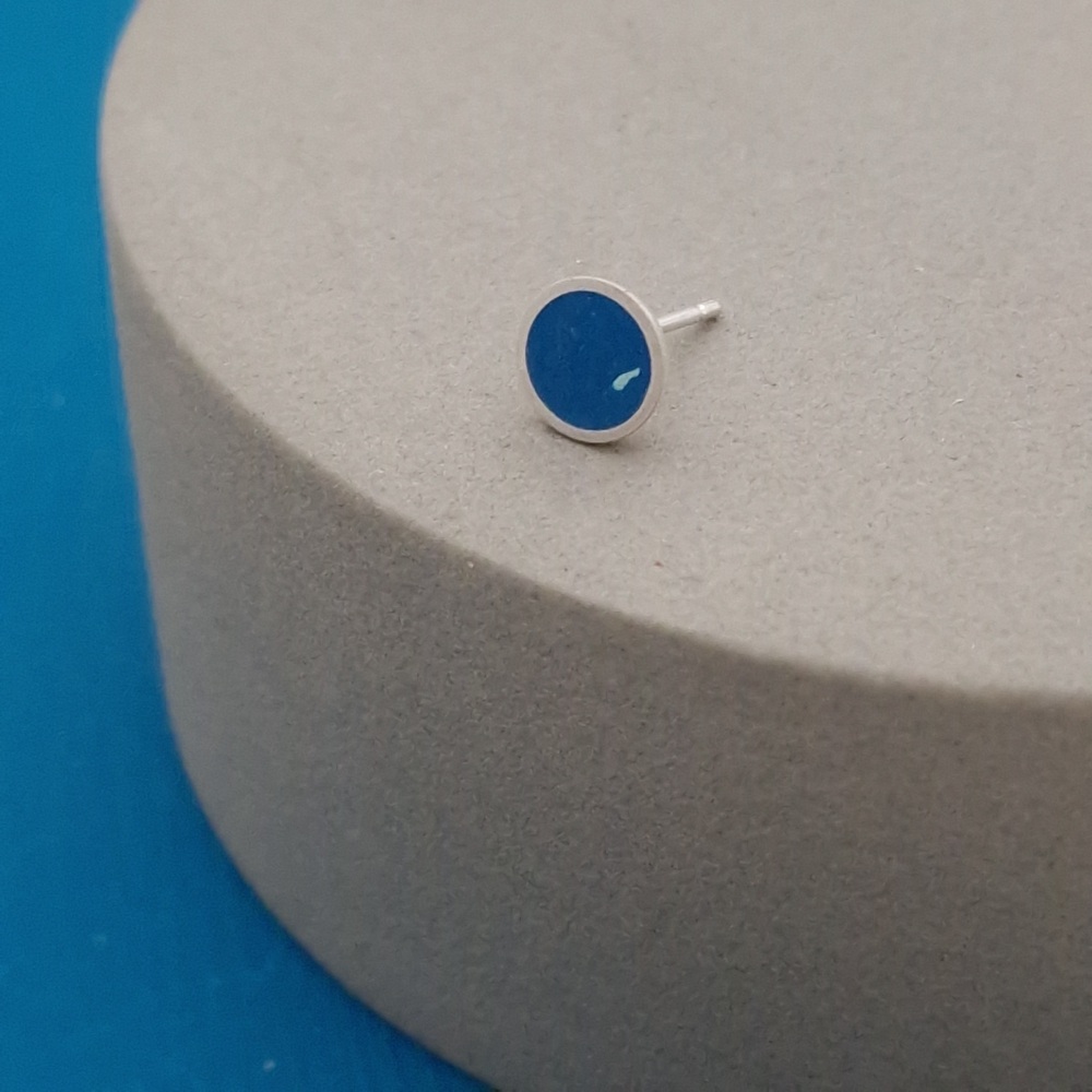Colour Dot Stud - Solo Medium Blue