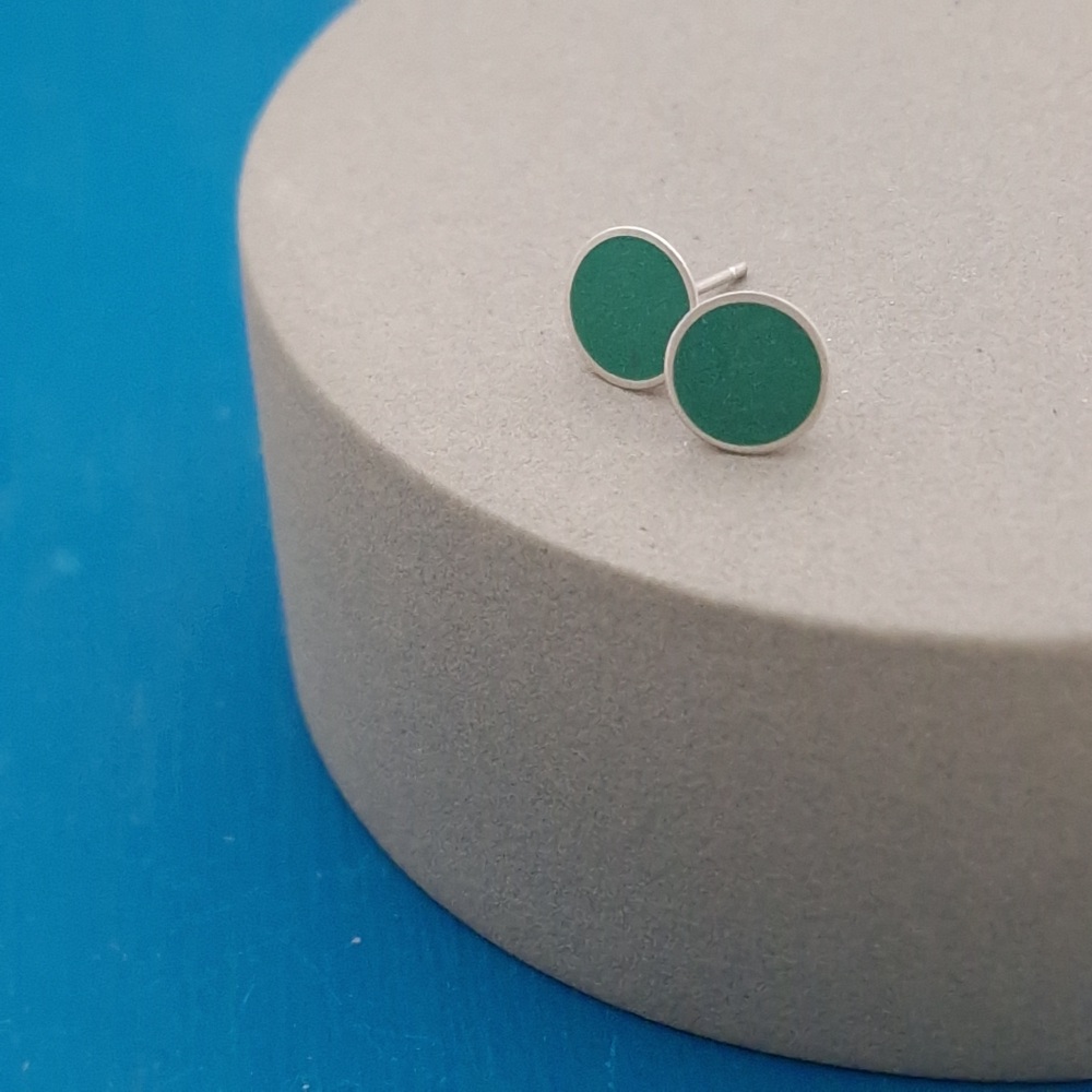 Colour Dot Studs - Large Emerald Green