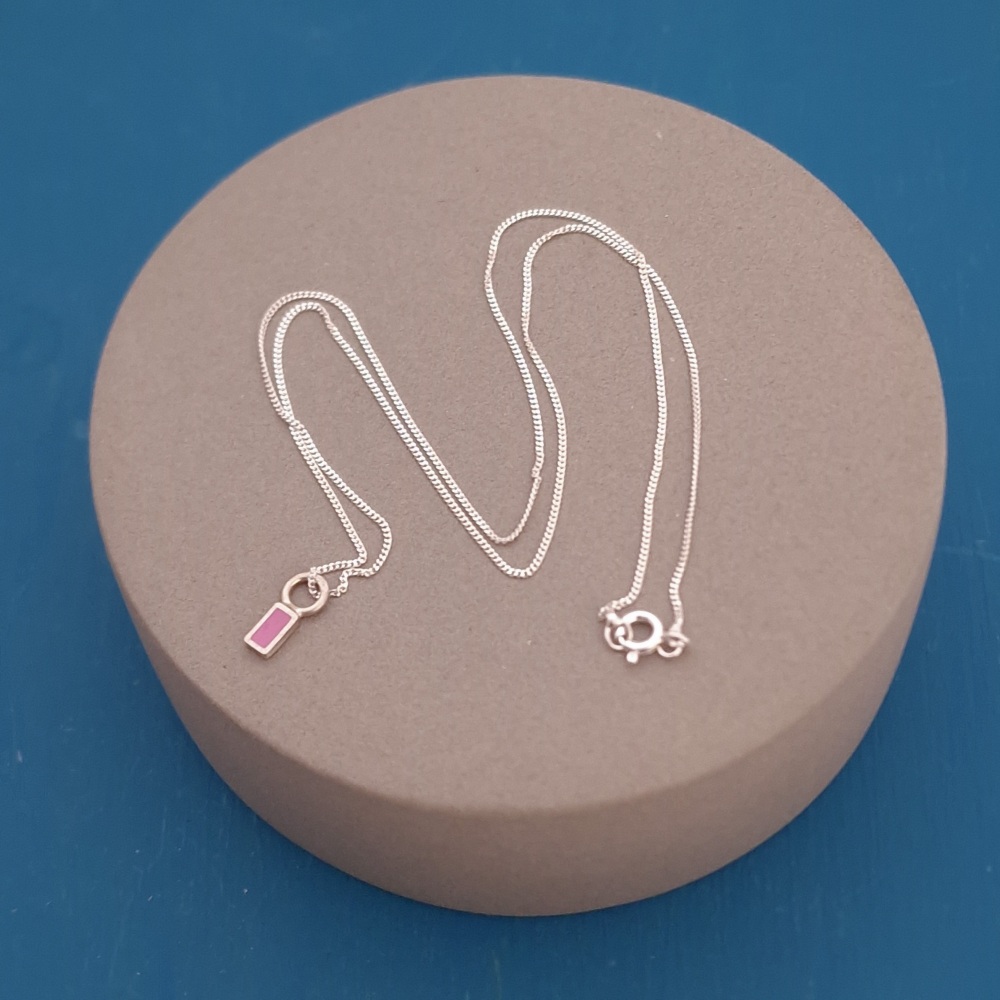Tiniest Rectangle Dot Pendant Pink