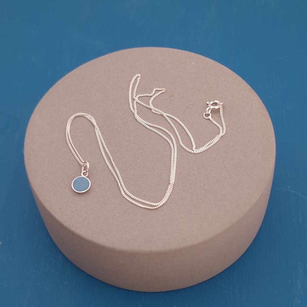 Colour Dot Medium Pendant - Wedgwood Blue