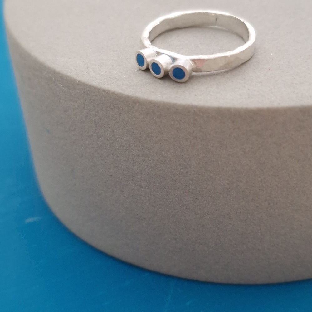Trio Dot Ring Blue Size J