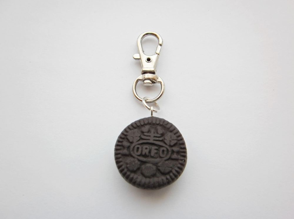 Oreo Biscuit Silver Keyring