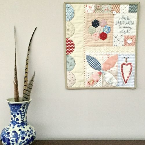 'Make it' Sarah's Happiness Mini Quilt Kit and Pattern