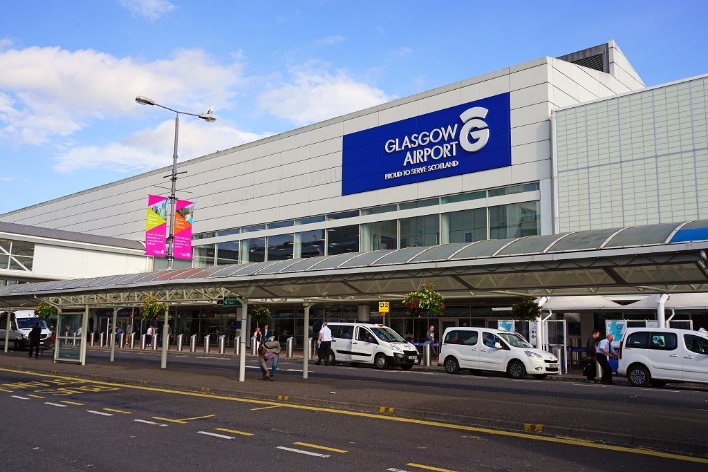 Taxi transfer from Glasgow Airport to St Andrews (maximum 6 passengers subj