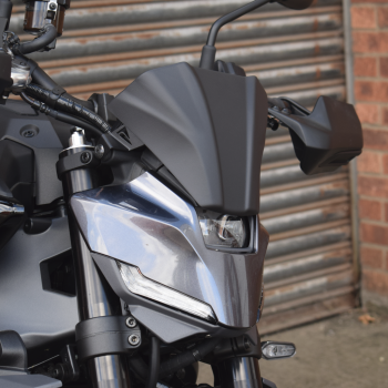 Yamaha MT09 SP (24+) Fly Screen: Matte Black 22190M