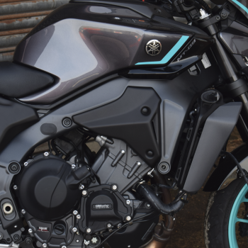 Yamaha MT09 (21+)  Front Infill Panels: Matte Black 22152M