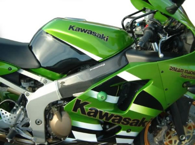 Kawasaki ZX6 (2000-02) Carbon Fibre Frame Guard
