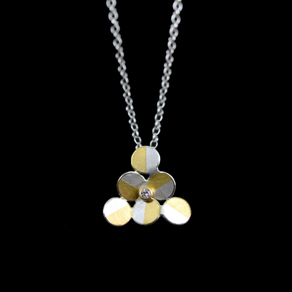 Triangle pendant with diamond