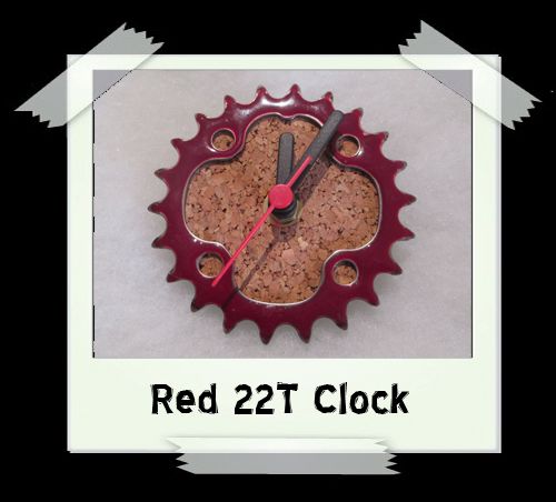 Red Gear 22T Clock