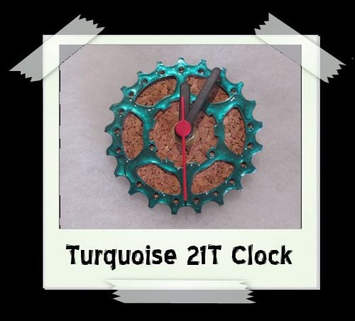 Turquoise 21T Clock