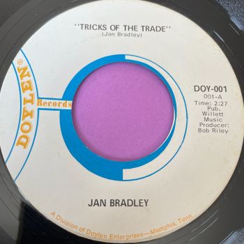 Jan Bradley-Tricks of the trade-Doylen E+