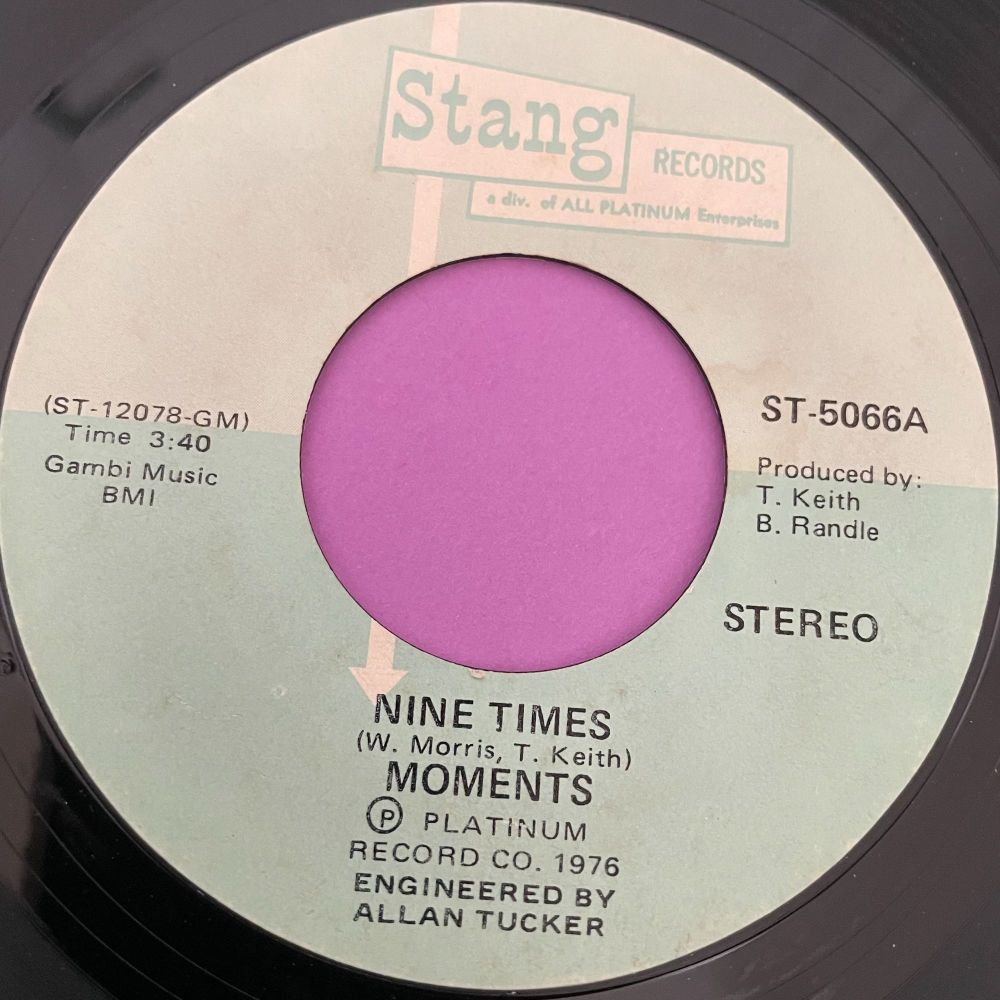Moments-Nine times-Stang E+