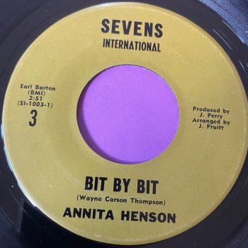 Anita Henson-Bit by bit-Sevens E+