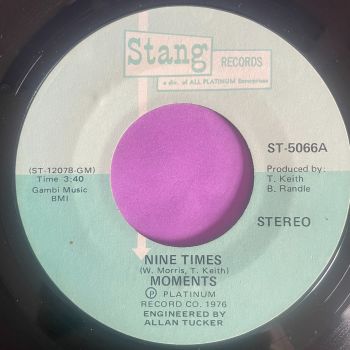 Moments-Nine times-Stang E+