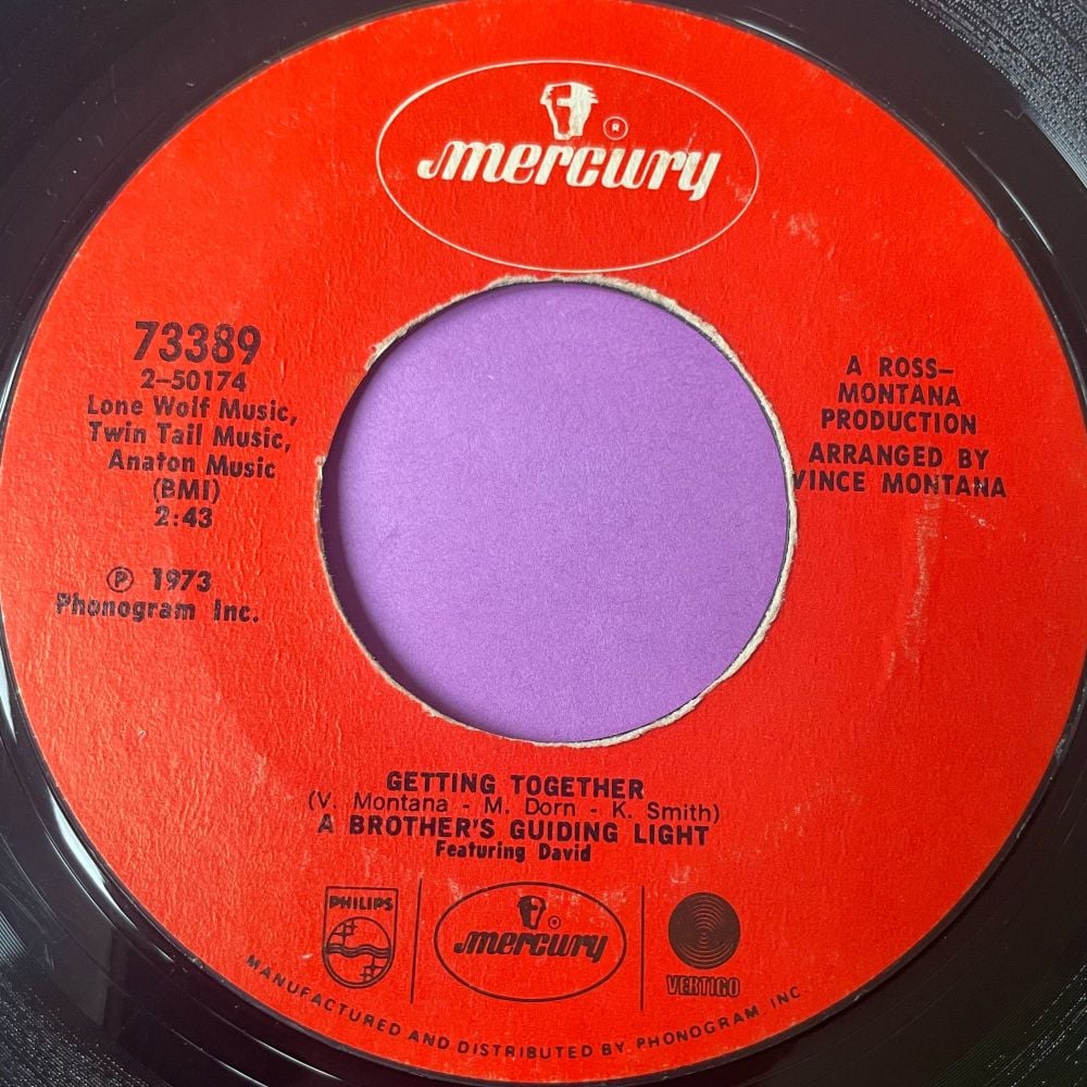 Brothers Guiding Light-Getting together-Mercury E+