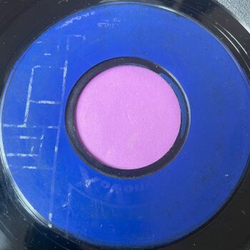 Beach Girls-Ski-ing in the snow-Dynavoice vg+