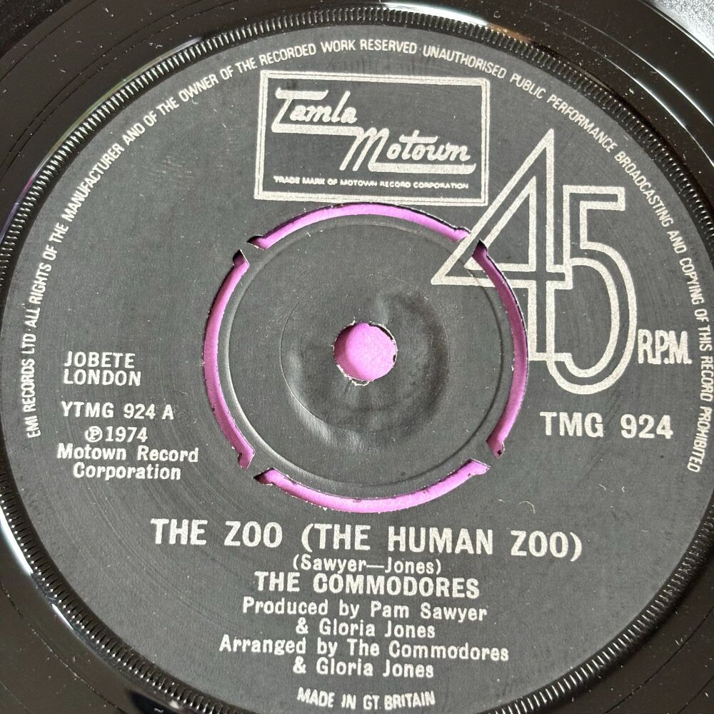 Commodores-The zoo-TMG924 E+