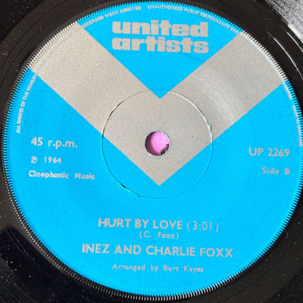 Inez  and Charlie Foxx-Hurt by love/ Mockingbird-UK UA E+
