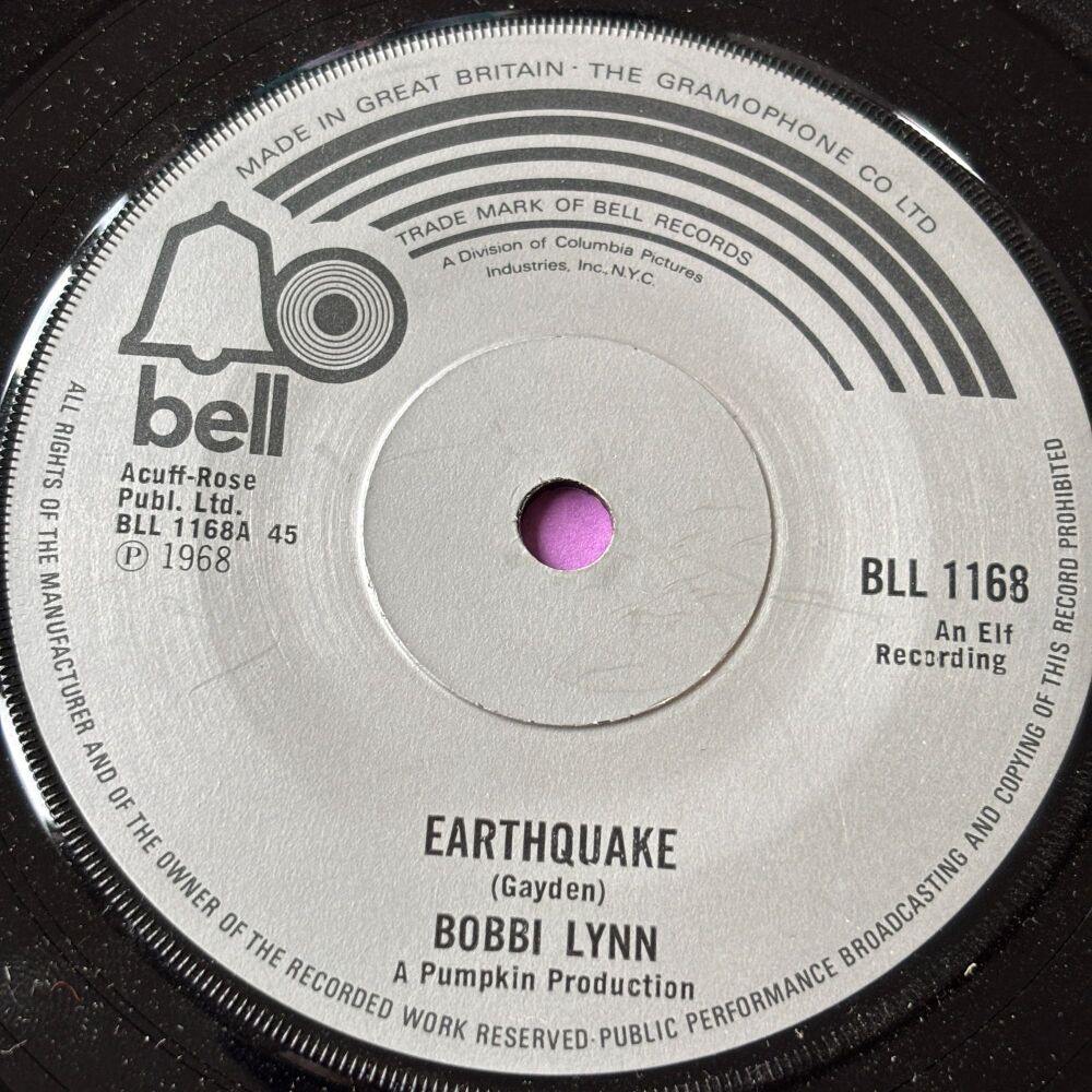 Bobbi Lynn-Earthquake-UK Bell E+
