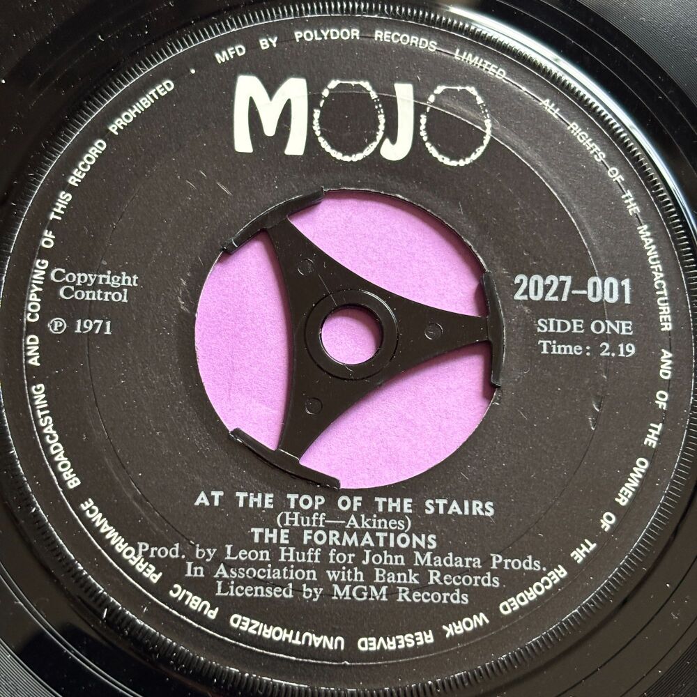 Formations-At the top of the stairs-UK Mojo E+