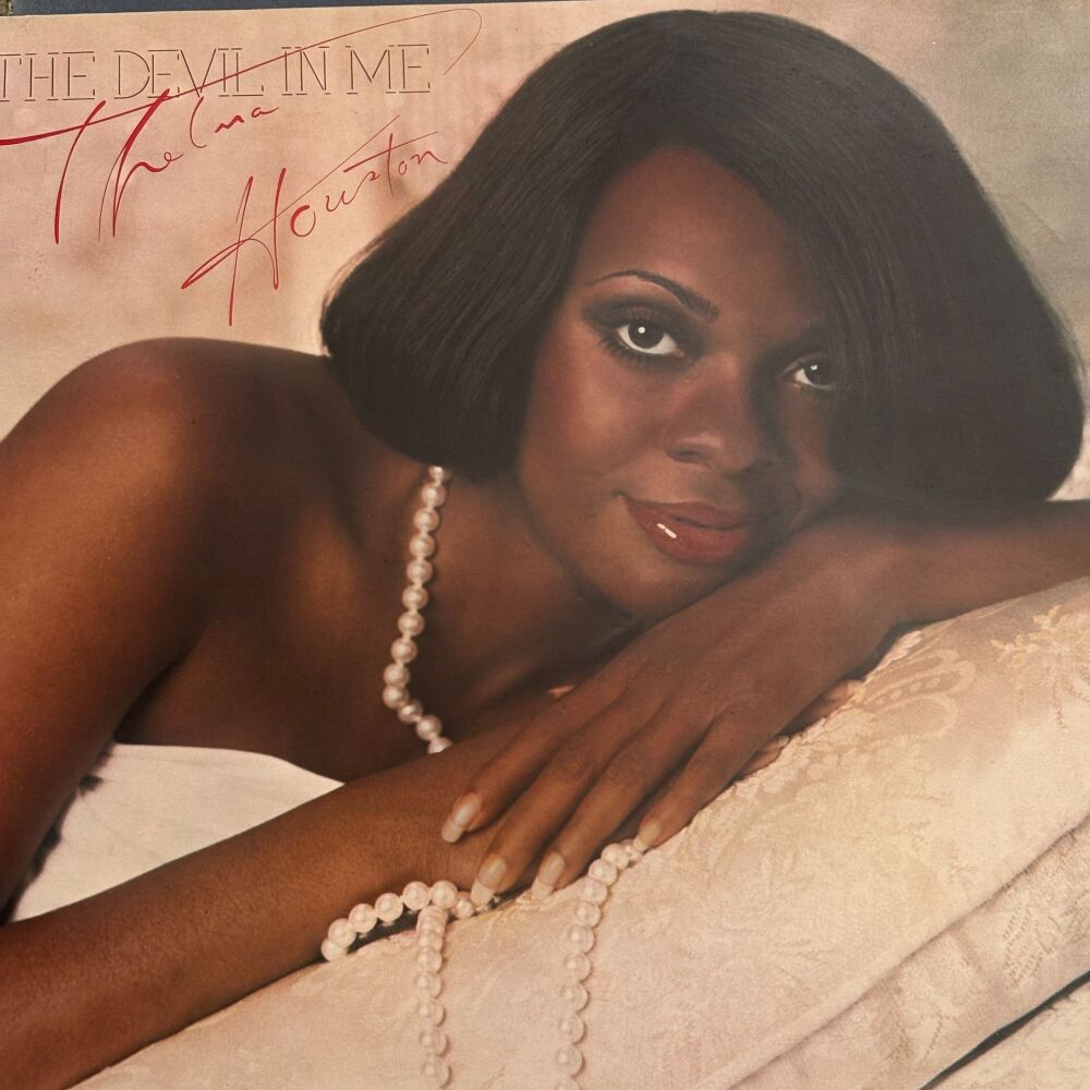 Thelma Houston-The devil in me-Motown LP E+