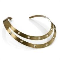 CATIA: GOLD CUFF CRYSTAL NECKLACE