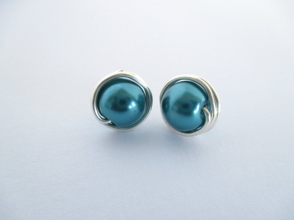 Teal Blue Pearl Earrings