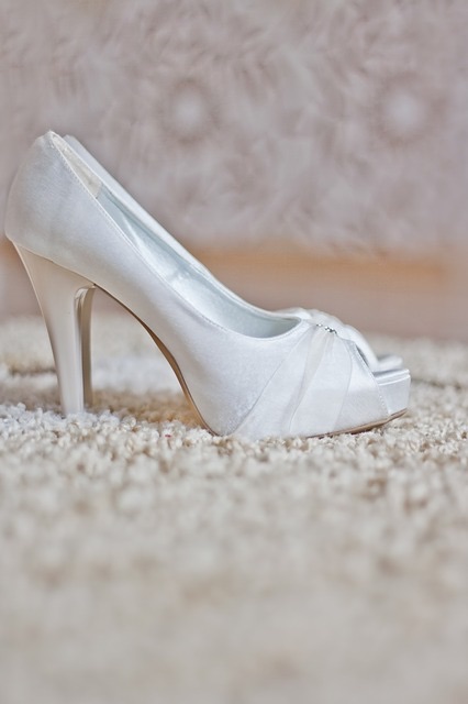 wedding-792118_640