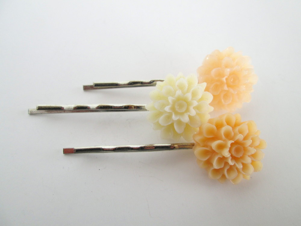  Chloe - Peach Flower Hair Pins