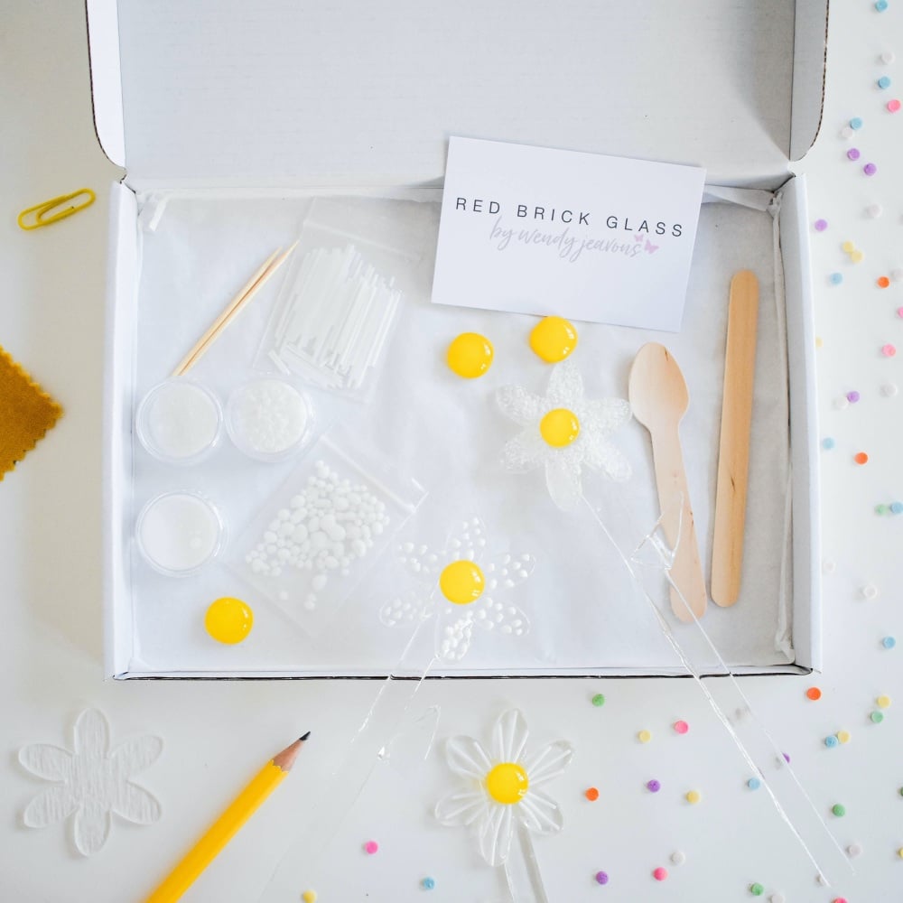 Make at home fused glass Daisy kit
