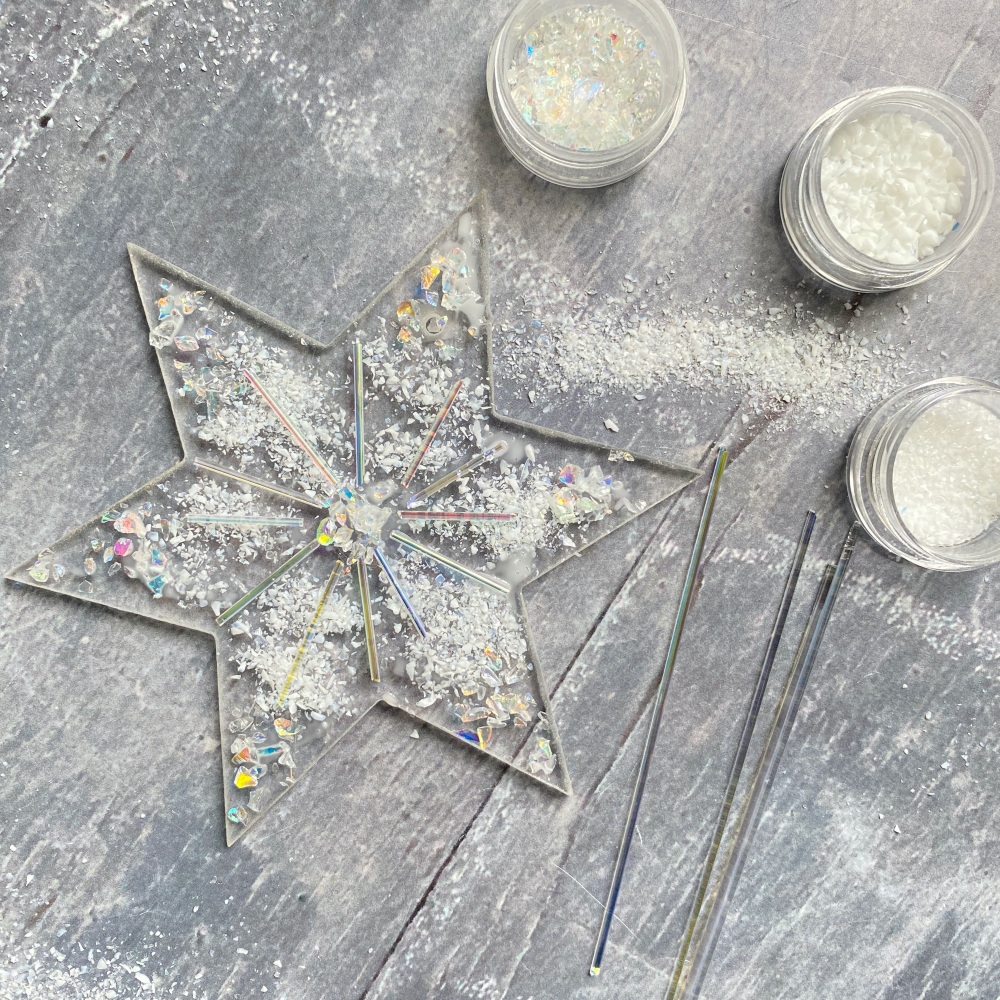 Fused Glass Kit - Large glass star (iridescent)