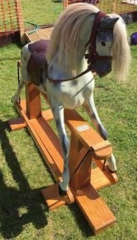 Haddon Pony Vintage Wallingford "Amy" Needs Tail!