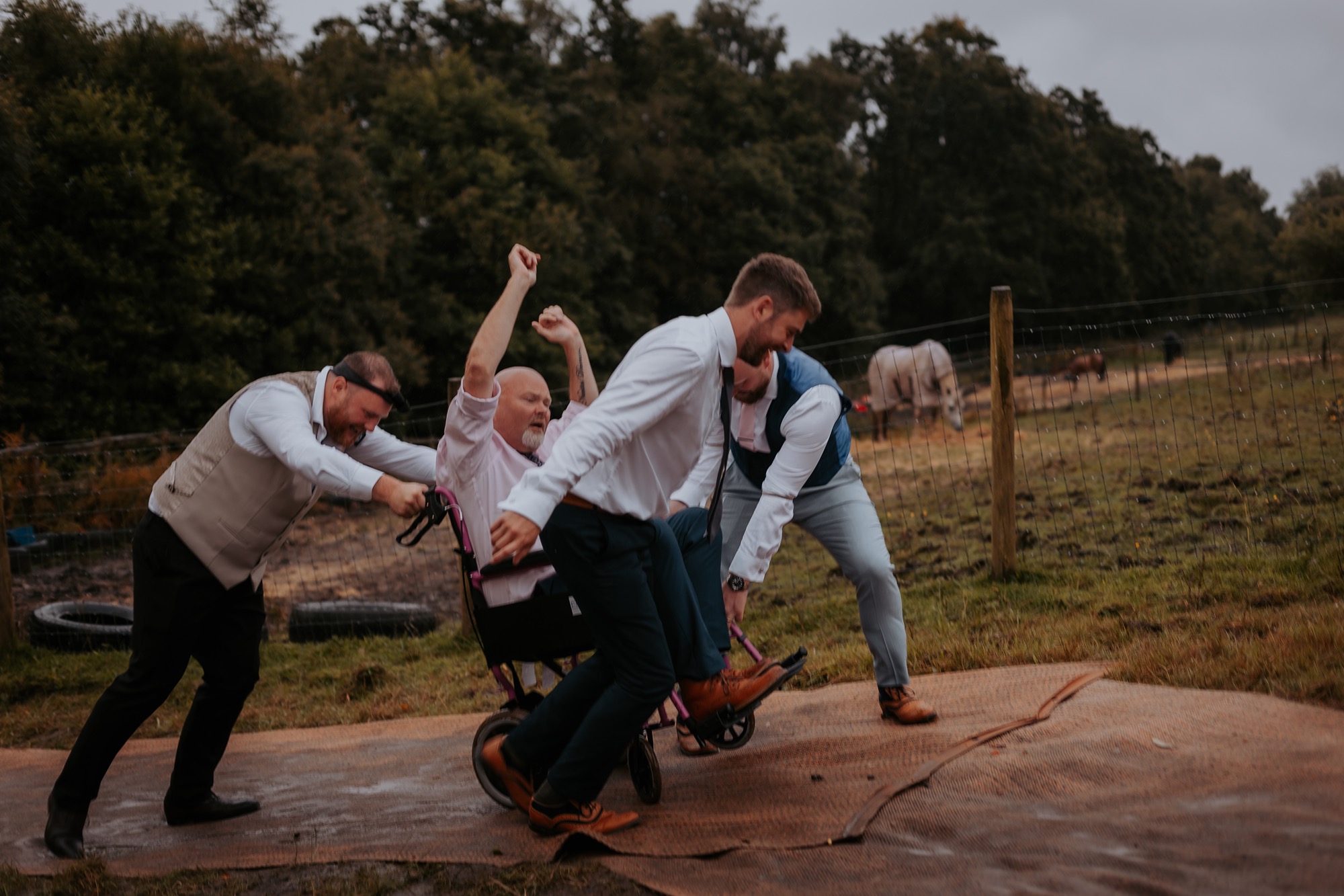 ClareGelderdPhotography-Orrell,weddng,MrandMrsCrook-43.jpg