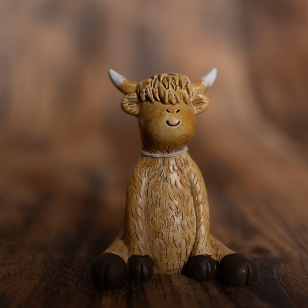 Cute Highland Cow Ornament, 9cm