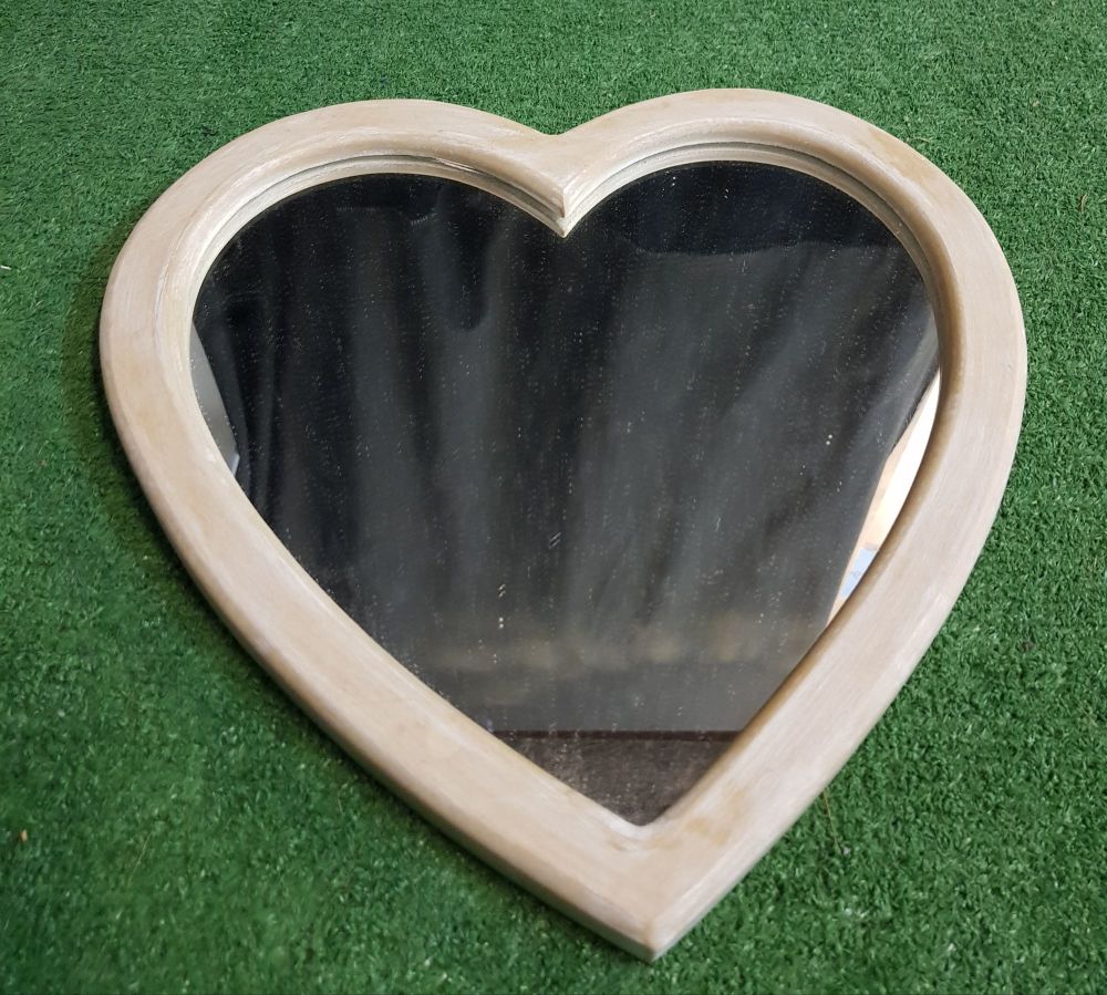 Wooden heart wall mirror
