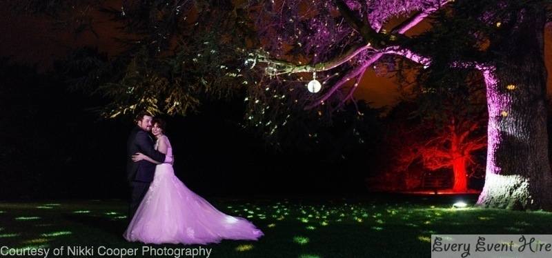 Gloucestershire Specialist In Outdoor Wedding And Event Lighting
