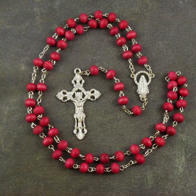 Red wooden rosary 6mm beads 49cm long