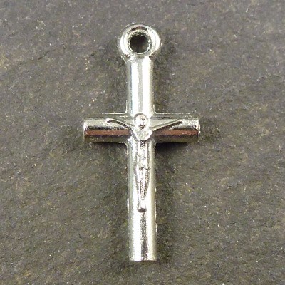 1.8cm small charm silver metal colour cross