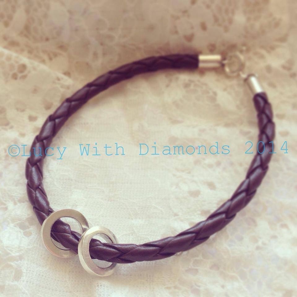 Leather bracelet with personalised loops 